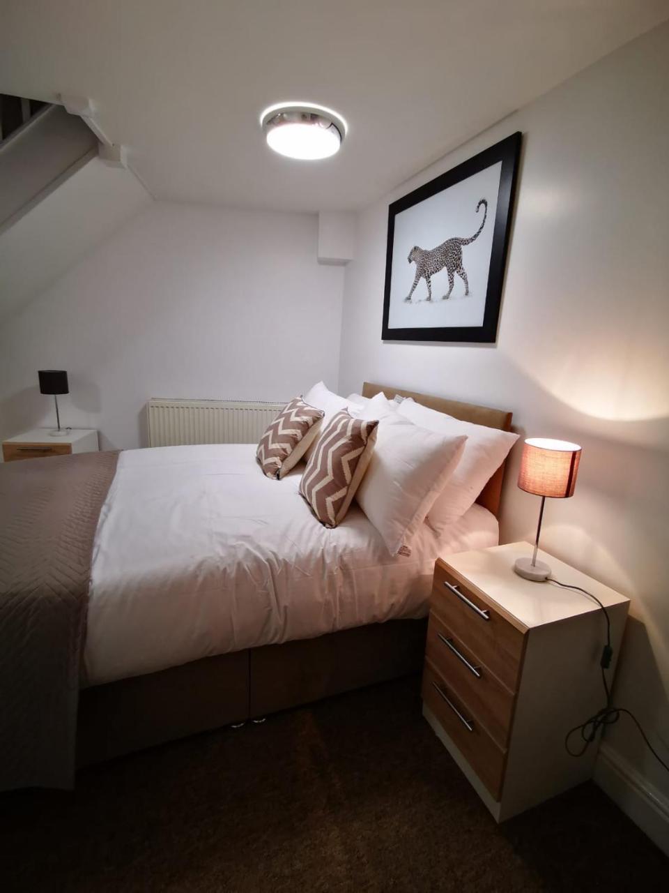 Capital Host- Apartments Euston Londyn Zewnętrze zdjęcie